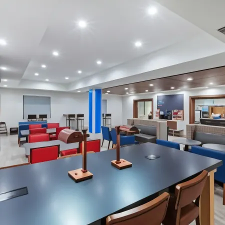 Holiday Inn Express & Suites LONGVIEW SOUTH I-20 by IHG