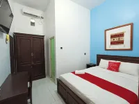 Yutaka Inn El Reyshi Banyuwangi - parcheggio