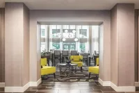 La Quinta Inn & Suites by Wyndham Atlanta Perimeter Medical