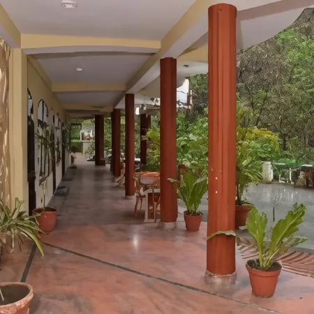 Rishikesh Sadan A Yoga and Spritual Retreat