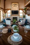 Luxury Mountain Top Cabin with Stunning Views