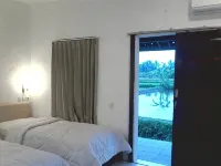 Puri Menoreh Hotel and Restaurant Borobudur
