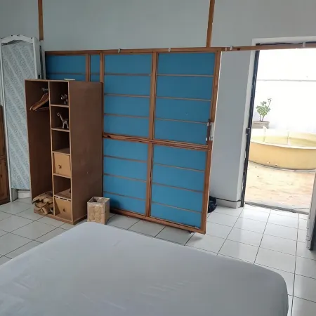Erhu Home