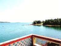 Redclyffe Shore Motor Inn - Ocean View