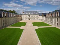 Ibis Soissons - parking