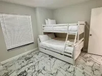 Luxury Relaxation Home 8PPL Pool - 4-Star