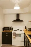 "Morning View 4” Cozy Modern Stay - College/Hiking