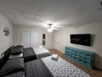 Ranch at Lake Ray Roberts - 10 Acres walk to lake 4 Bed 2 Bath - 발코니