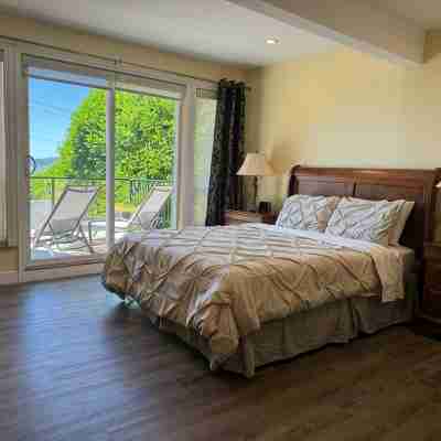 Very Relaxing 3bdr 2bth Home with Gorgeous View Rooms