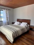 Cozy Apartment, Wood/fireplace, close to City Отели в г. 