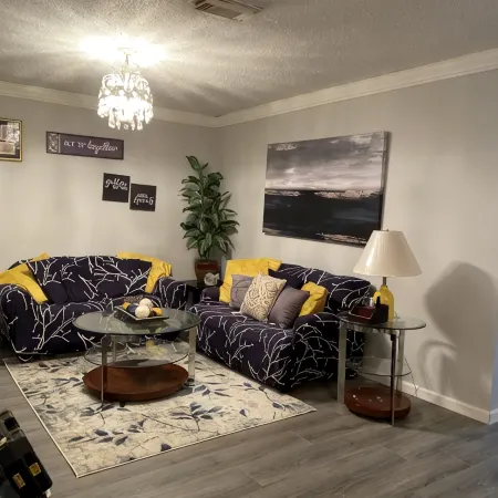 Jimmie's House is a cozy newly remodel three bedroom home that can accommodate 5