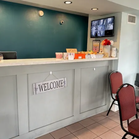Nola Inn