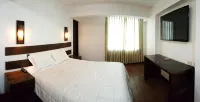 La Cabaña Hotel - Losmen
