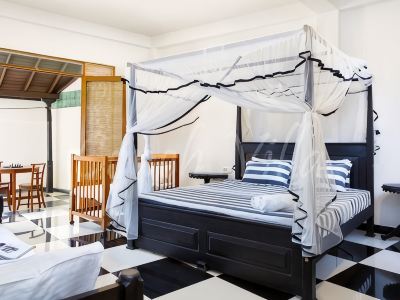 Grand Conch 4 Br Villa -3 Min Walk to the Beaches