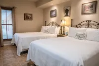 Walk to Gruene Hall!on Guadalupe River! Pets Welcome - 4-Star