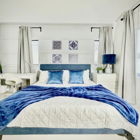 Blue House-Sleep 11 people-Game Room-The Keys-Everglades-Miami-Biscayne Nat Park