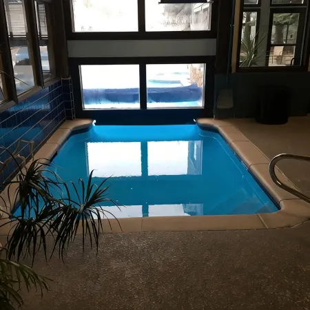 GetAways at Falcon Point Resort