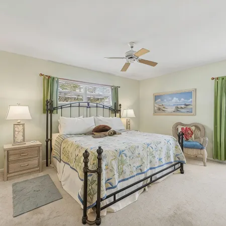 Escape to Anna Maria Island!