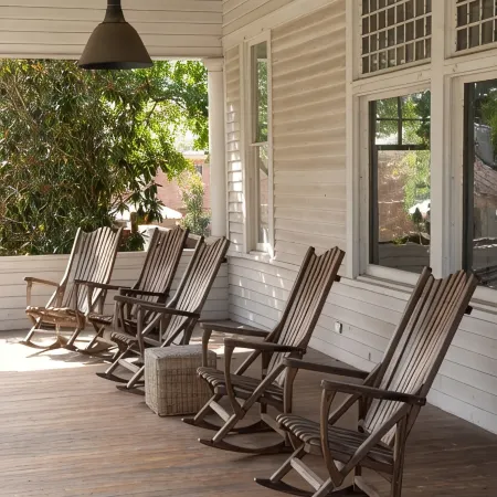 Historical home in downtown Waco built to host the dreamiest stay!