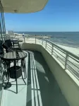 Ocean Front, Amazing Balcony with Floor to Ceiling Windows. Sunsets & Sunrise. - Gym