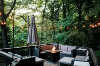 One of a Kind Meadowstream Lodge for 10 Walk Downtown SwimSpa Pool Hot Tub Combo - 3-Star