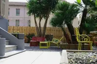 Hotel Lemon - 2 stelle
