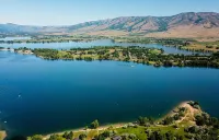 Beautiful Lakehouse on Pineview Reservoir near 3 ski resorts - 4-Star