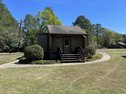 Charming Pinehurst Golf Front Condo - Homestays