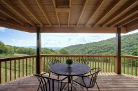 GrandView Cabin - Views and Zip Lines - Homestays