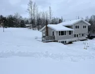 Cozy Ski House in Stowe, 5 min to village, perfect for family/friends getaway - 3-نجوم