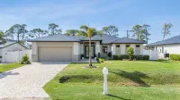 Modern Oasis Estero Bay - a serene retreat for the ultimate vacation experience - Homestays
