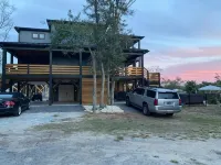 Harrell’s Haven-Waterfront, Dock, Pool/Hot tub - Boutique