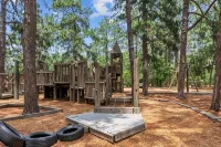Beautiful, renovated ,clean 2BD,2BA condo in Pinehurst, Pool, Wifi , Cable etc - balcony