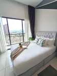 Infinity View Suites l The Horizon Ipoh l by Grab A Stay - 1-8 Pax - Rooftop Pools