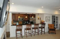 Pond View Retreat: Your Ultimate Athens Getaway Minutes To Sanford Stadium - 4-نجوم
