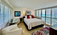 Impeccable Penthouse - Ocean & Diamondhead Views - บังกะโล