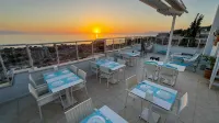 La Bella Suit Otel - servizio colazione