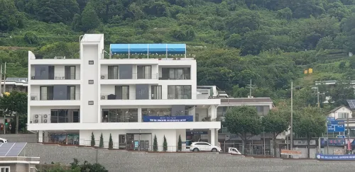 Yeosu the Pumgo - مبيت وإفطار