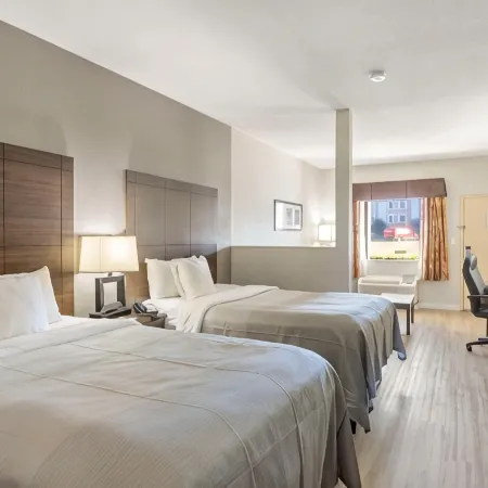 Quality Suites Hickory South