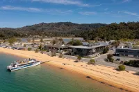 Kaiteriteri Recreation Reserve Cabins - 2-Star