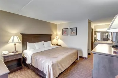 Quality Inn West