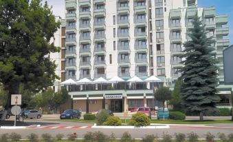 Hotel Sarmis