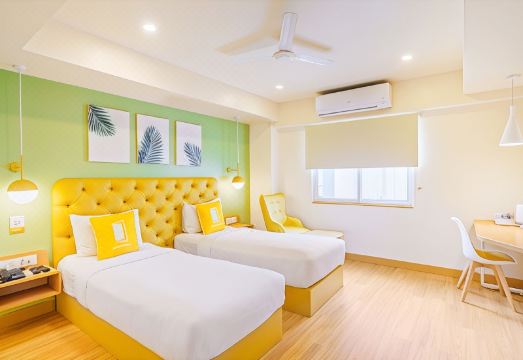 Bloom Hotel - Cyber Towers Hotel Overview