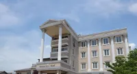 Princess Court Hotel Hotels near Amida-ji Temple