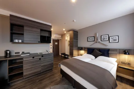 Airporthotel Berlin Adlershof