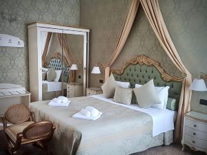 Luxury Suites in Venice-Friendly Venice Suites