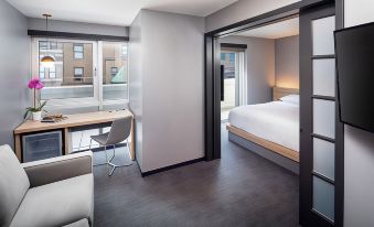 Henn na Hotel New York