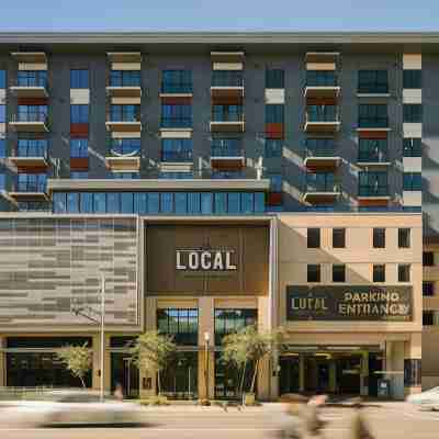 Sonder — Mill Ave Hotel Exterior