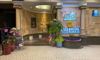 Blue Sky Hotel