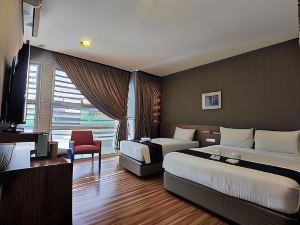 Hotel Ariana 5 Minutes Bukit Indah 15 Minutes Legoland 20 Minutes Utm